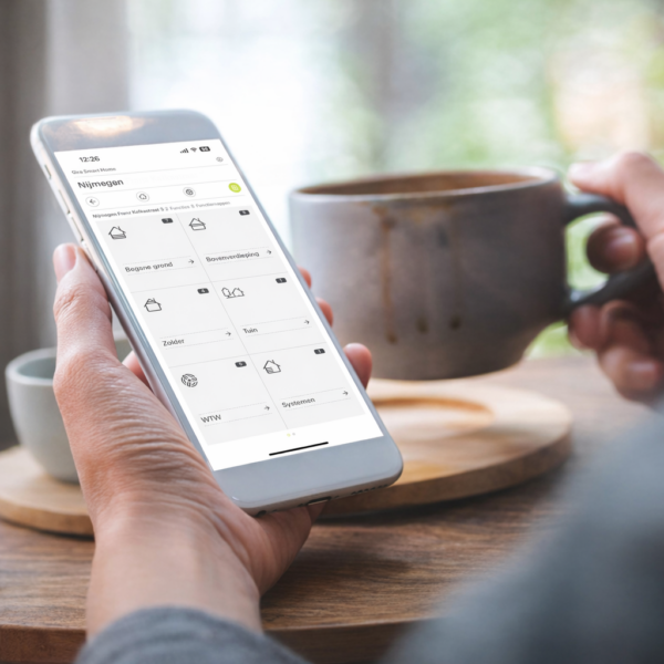 KNX domotica installatie in luxe woonhuis in Nijmegen-Noord met Gira X1, G1 touchscreens en centraal aangestuurde gebouwtechniek